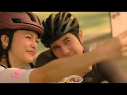 Kim Chiu at Paulo Avelino,sobrang saya to ride again! Buti na lang may Chowking..Kyut nyo naman 😍