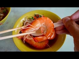 (SHORTS) This stall uses LIVE PRAWNS for their prawn noodles! (2024 update)