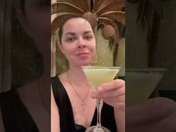 I am at the Monkey Bar🍸