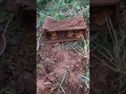 one box of Gold bars found