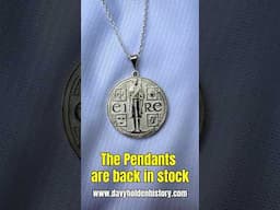 War of Independence Pendants