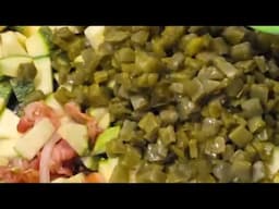 Calabacitas con tocino, nopales,  y Champiñones !!