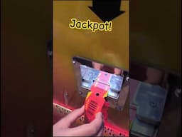 We won tons of tickets!!!! 🎟️🎟️🎟️ #jackpot #arcade #mallrats