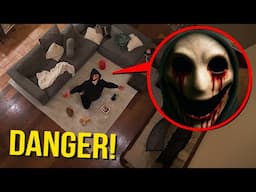 IF YOU SEE THIS BLOODY SMILEY MONSTER, RUN!! (HE CAME AFTER US)