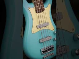Warwick MasterBuilt Streamer CV | In 'Daphne Blue'