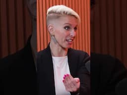 Female squirting? Intimacy coach explains what it is!