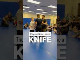 I’m hiding a KNIFE!