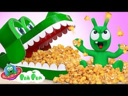 Pea Pea Makes Yummy Popcorn in the Mouth of Crocodile Dentist | Cartoon for Kids