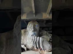 Seattle Fremont Troll | Places to Visit in Seattle #seattle #fremonttroll #seattletravel