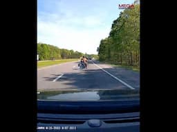 Tire Blowout on Harley - Soft Save! #dashcam