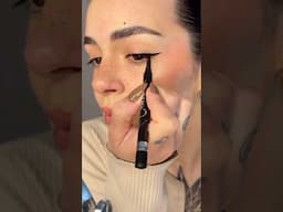 TUTORIAL de DELINEADO ✨ PERFECTO ✨🔪 #makeuptutorial #makeuphacks