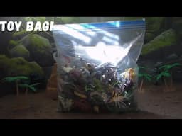 What's In The Bag?: Toy Reptiles Insects Bugs Scorpions!