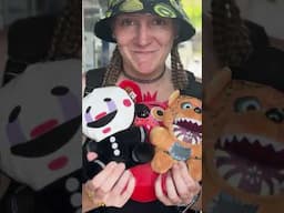 Finding FNAF bootlegs in Costa Rica!! #fnaf #fivenightsatfreddys #freddyfazbear #thepuppet #bootleg