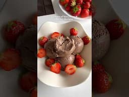 4-ingredient Chocolate Ice Cream without an Ice Cream Maker😍 #icecream #easyrecipes #easydessert