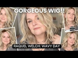 WIG CHAT / Wavy Day by Raquel Welch in SS Sand / NATURAL BLONDE LACE FRONT WIG / TRENDY WIG STYLE