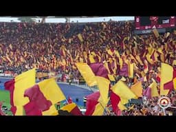 Roma - Fiorentina 1-0: l'inno della Roma in un mare di bandiere giallorosse