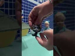 Elsa and Anna toddlers LPS toy spa for Cat