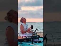 #livelooping #melodictechno in #belize