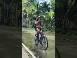 Multitasking in the Philippines as a photographer! #photography #philippines