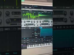 Serum 2 - Noisia styled bass...