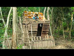 Builder House Heavy Rain From Pallets In Warm Shelter Survival 3Day In Wild
