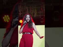 Neeti Mohan set the stage on fire at Aligarh Mahotsav 2025