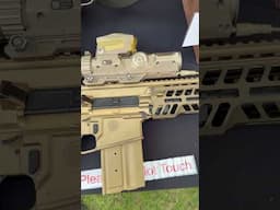 SIG  Sauer MCX Spear XM7 M7 M5 XM5 New US Army military rifle gun weapon to replace Colt M4 Carbine