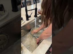 CLEANING UP MY LIFE & MIND 🧼 🧽 ✨ #asmr #thiscrazylife #asmrcleaning #cleanwithme #cleantok