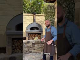 Wondering how to peel a pizza? Our GI tools make it easy! #pizzatools #fontanaovens #fontanaforni