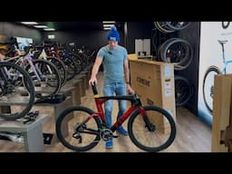 Unboxing: Trek Speed Concept SLR Metallic Red Smoke to Carbon Red Smoke Fade