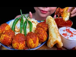 INDIAN FOOD\\BIRYANI RICE , SPICY BOILED CHICKEN EGG, CHEESE NAAN, INDIAN RAITA