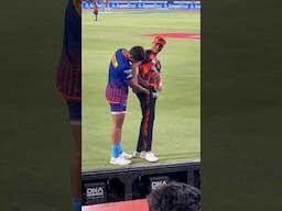 Suryakumar Yadav Checking Pockets of Abhishek Sharma 🤣🤣 #suryakumaryadav #abhisheksharma #msdhoni