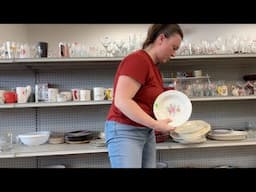 Lay broken plates on your table for this GENIUS porch idea!