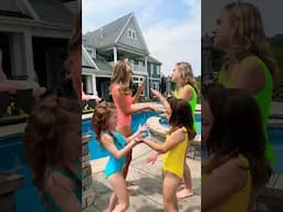 BFF TIKTOK DANCE 🩷🩵💛💚 @agset211 @HallieOnStage114 #dance #fun #bff #cute #trend #summer #pool