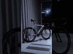 IG: i_luv_nicotine  🚴 Show your gears! Be part of our global family! 🌏 #fixedgear #fixedgearbike