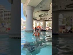 LOVE LAS VEGAS POOLS