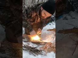 I Survived the NIGHT in a SNOW CAVE with Basic Bushcraft Skills