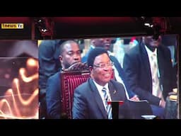 MCHEKESHAJI NELLA ALIVYOMVUNJA MBAVU WAZIRI MKUU MAJALIWA