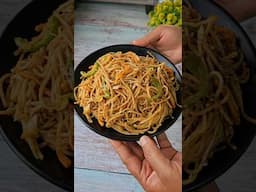 Chilli Garlic Noodles #viralvideo #garlic #chowmein #shortvideo #shorts #food #foodies #cookingvlog