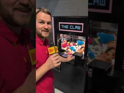 Working LEGO Claw Machine by Tyler Lowis #lego #clawmachine