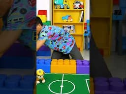 👏🐕 On a besoin de tribunes pour les supporters⚽️Ruben, au travail ! #jeuxenfants #pawpatrol #shorts