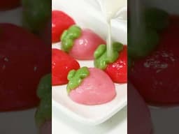 Strawberry Mochi 🍓💕