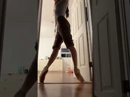 Pointe shoe dance 🩰 ✨ #shorts #balletathome