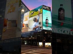 Mom, I made it! I'm on a billboard! 🤩 ☕ #NescaféIcedHacks