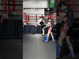 Muay Thai Training - Closing the Range with Greg Wootton