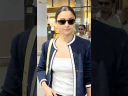 Cute Alia Bhatt spotted at Mumbai airport #shorts