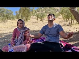 Wandering in the mountains and desert: A mother who shows no mercy