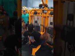 Gorilla back workout #gym