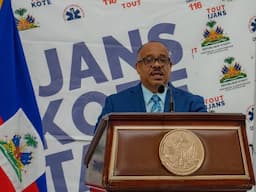 Diskou konseye Prezidan Louis Gerald Gilles nan rankont li ak Sant Anbilansye Nasyonal