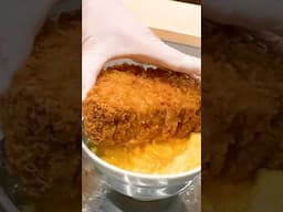 肉がとろける！日本一分厚いカツ丼 | とんかつ丸七